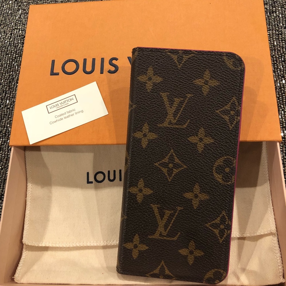 Louis Vuitton Monogram Magenta IPhone 7/8 plus